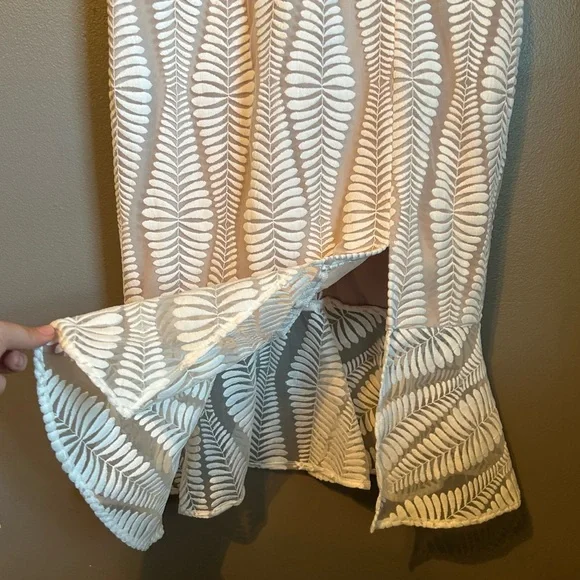 Guess Tan and White Ruffled Bodycon Midi Dress - Picture 5 of 14